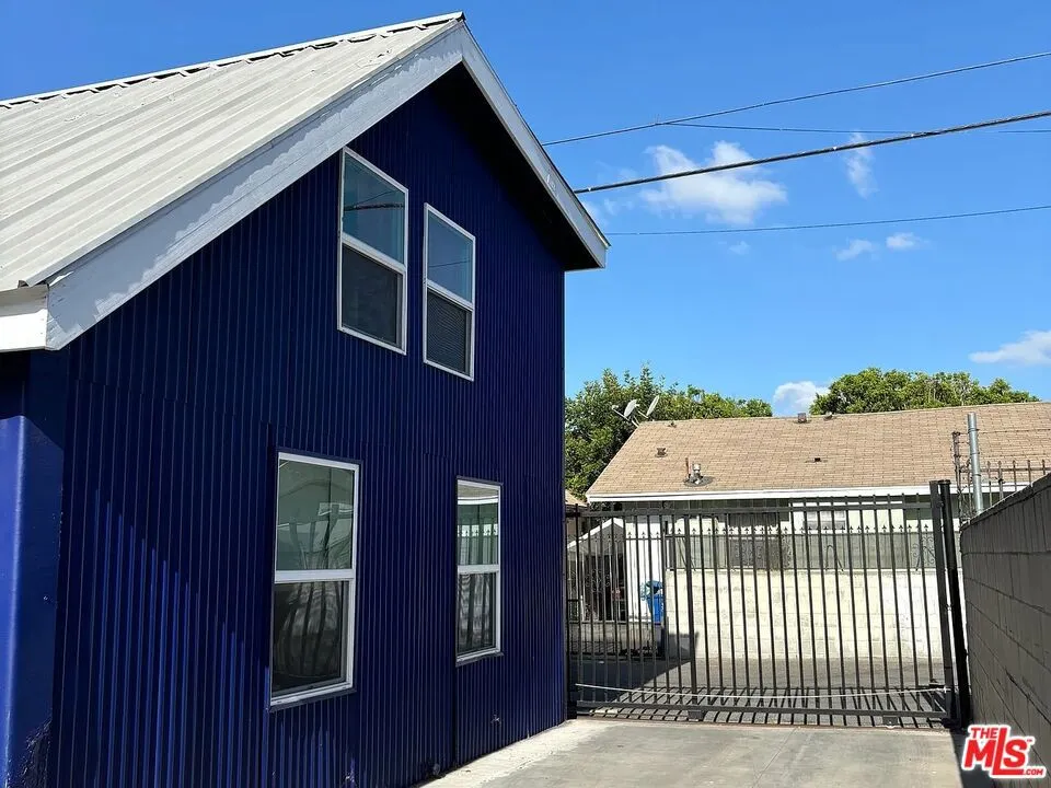 507 S Mathews St