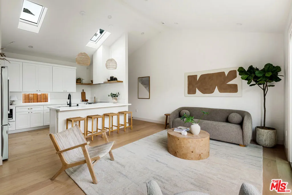 11838 Juniette, Culver City, California 90230 — photo 4