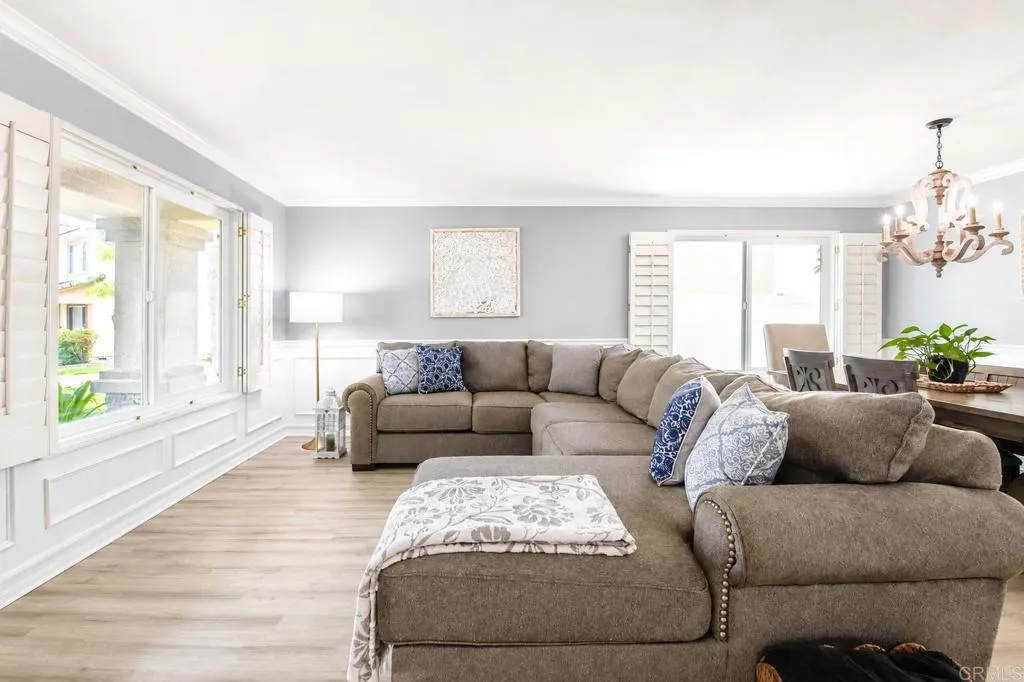 421 Lexington Circle, Oceanside, California 92057 — photo 4
