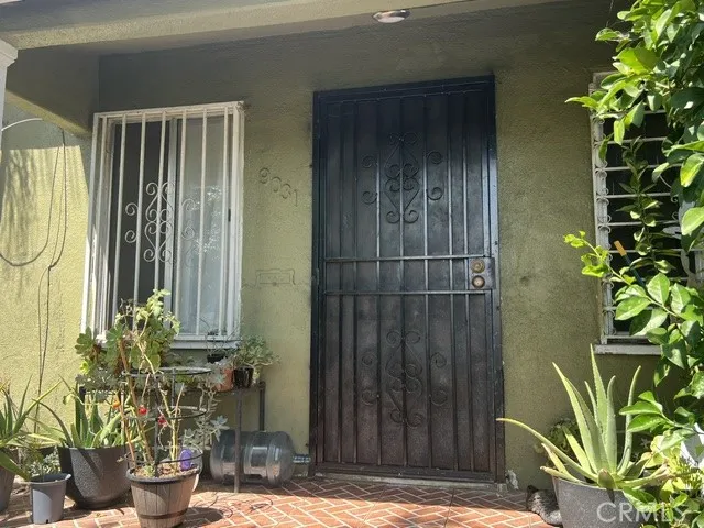 1202 W 90th, Los Angeles, California 90044 — photo 4