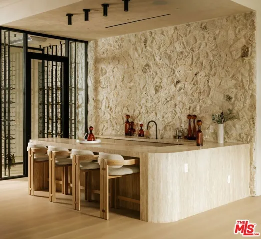 2130 Mandeville Canyon Road, Los Angeles, California 90049 — photo 4