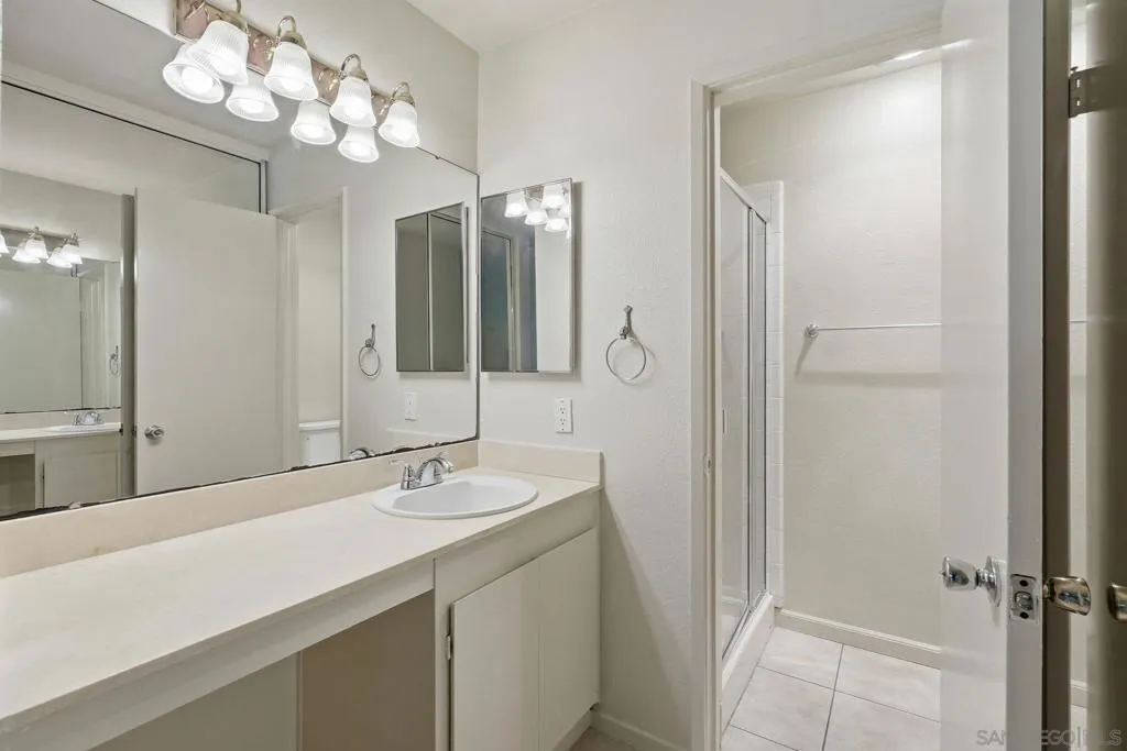 4060 Huerfano Ave, San Diego, California 92117 — photo 5