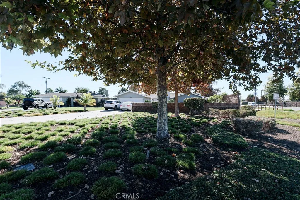 2186 W Huntington, Anaheim, California 92801 — photo 5