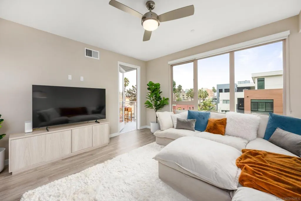 355 N Cleveland St 309, Oceanside, California 92054 — photo 4