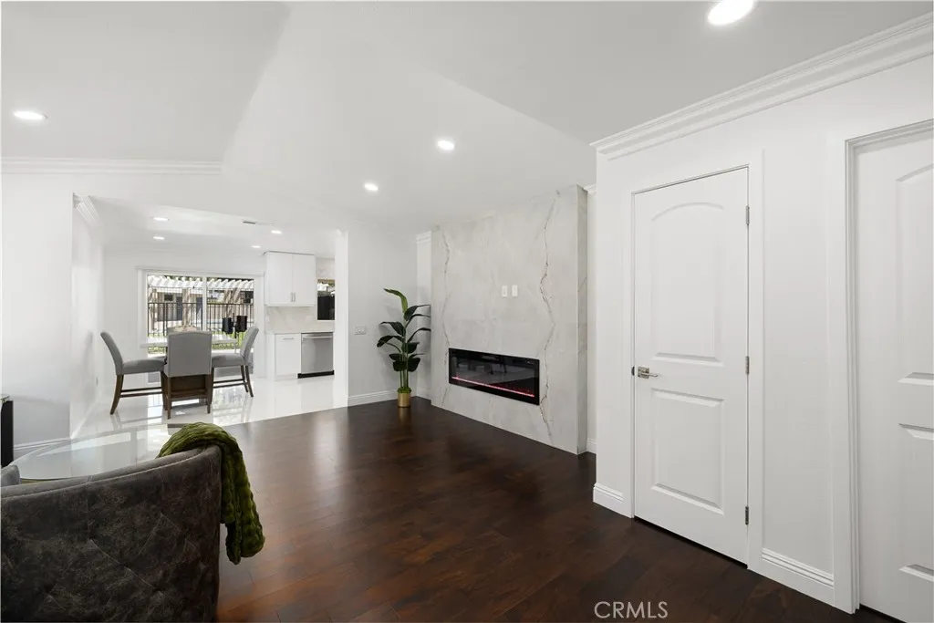 3004 Cardamon, Rialto, California 92376 — photo 4