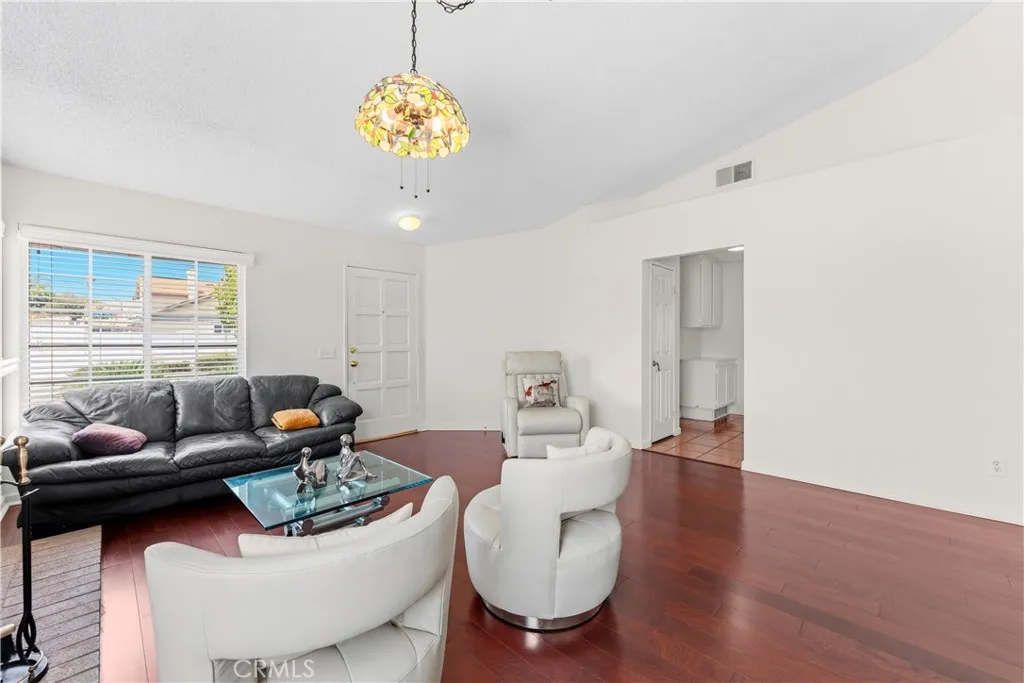 39998 Quigley, Murrieta, California 92562 — photo 4