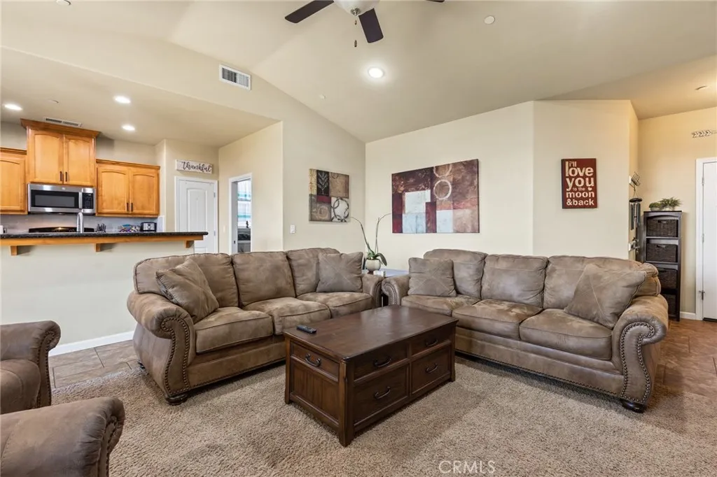 2865 Longwood, Chico, California 95928 — photo 5