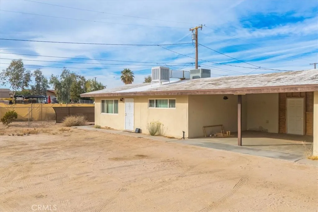 6368 Tamarisk Avenue, 29 Palms, California 92277 — photo 4