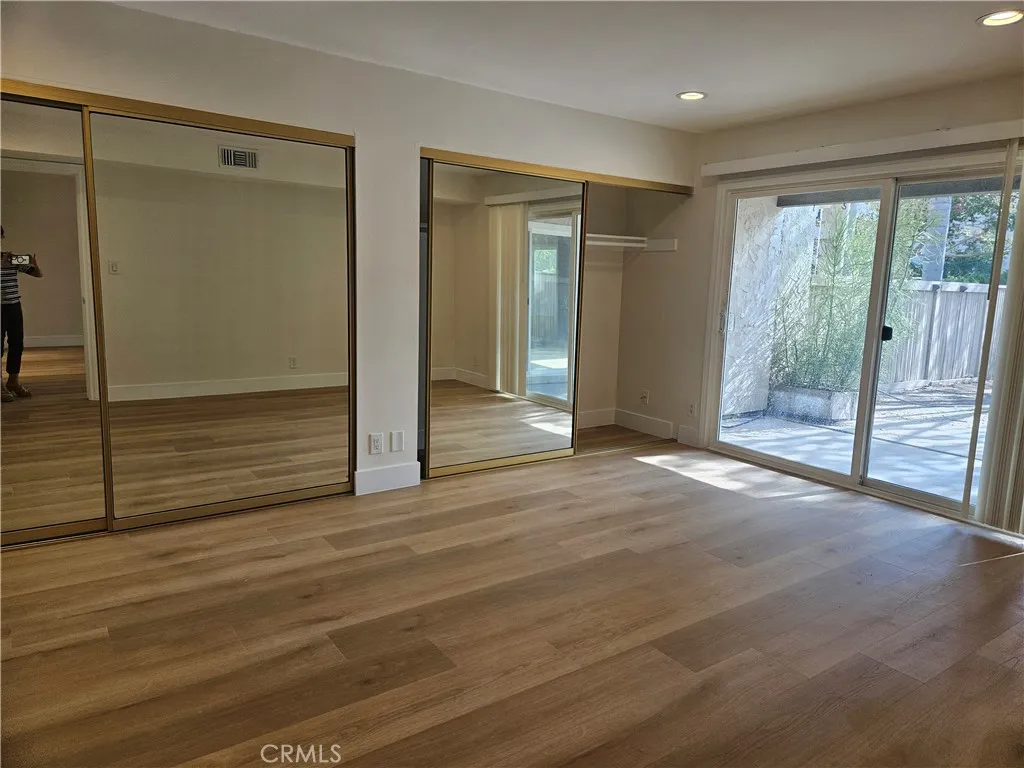 15 Yellowwood, Irvine, California 92612 — photo 5