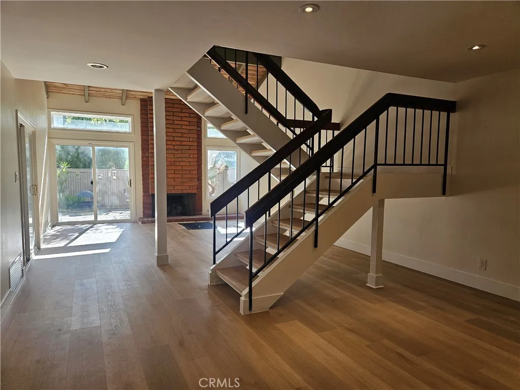 15 Yellowwood, Irvine, California 92612 — photo 4