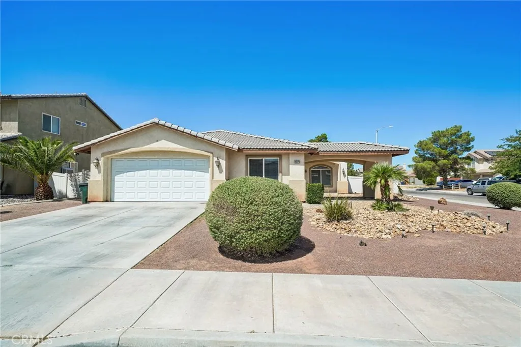 15174 Christopher Street, Adelanto, California 92301 — photo 5