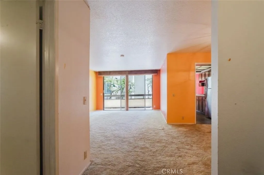750 S Spaulding Avenue 215, Los Angeles, California 90036 — photo 5