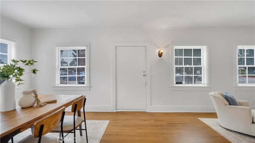 207 W Buffalo Avenue, Santa Ana, California 92706 — photo 5