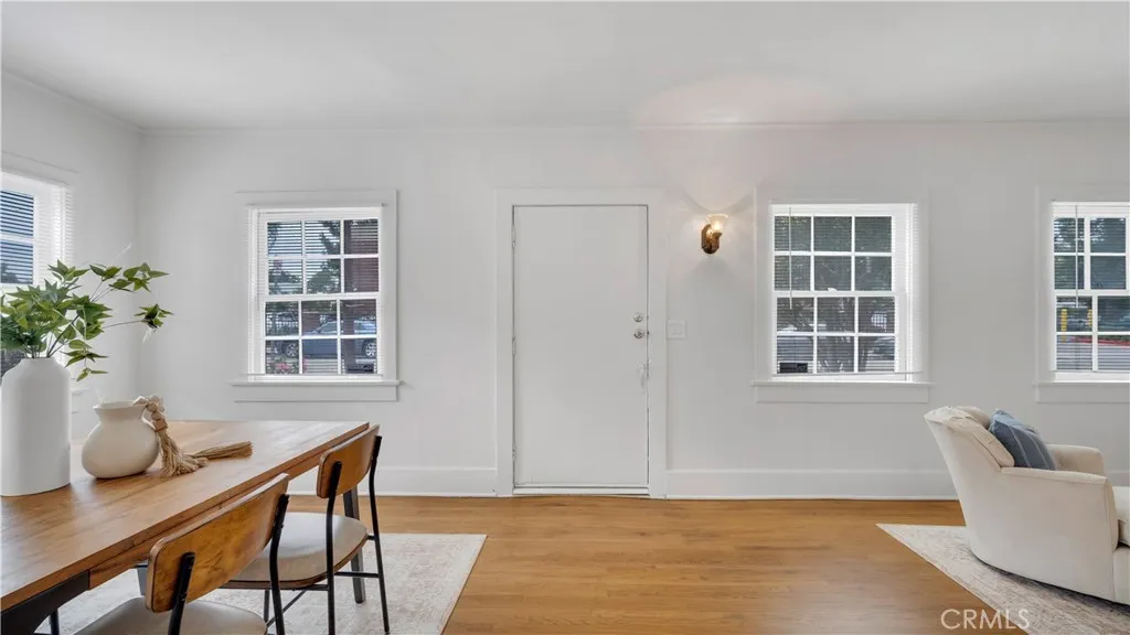 207 W Buffalo Avenue, Santa Ana, California 92706 — photo 4