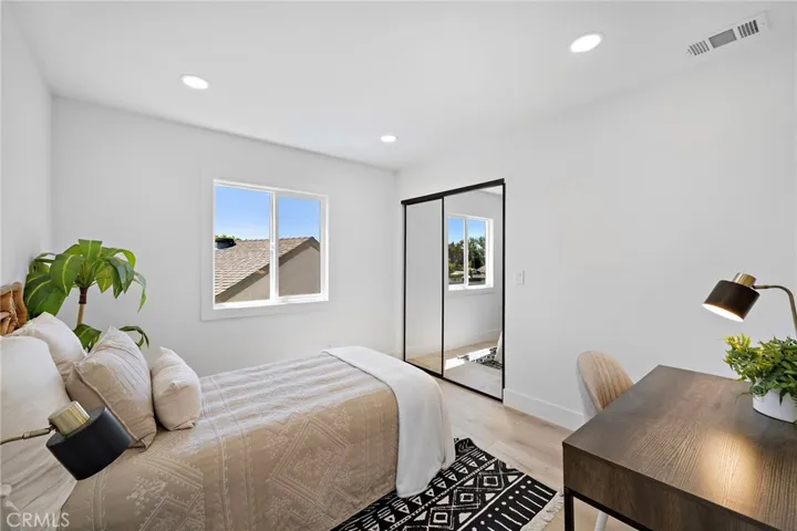 Upstair bedroom