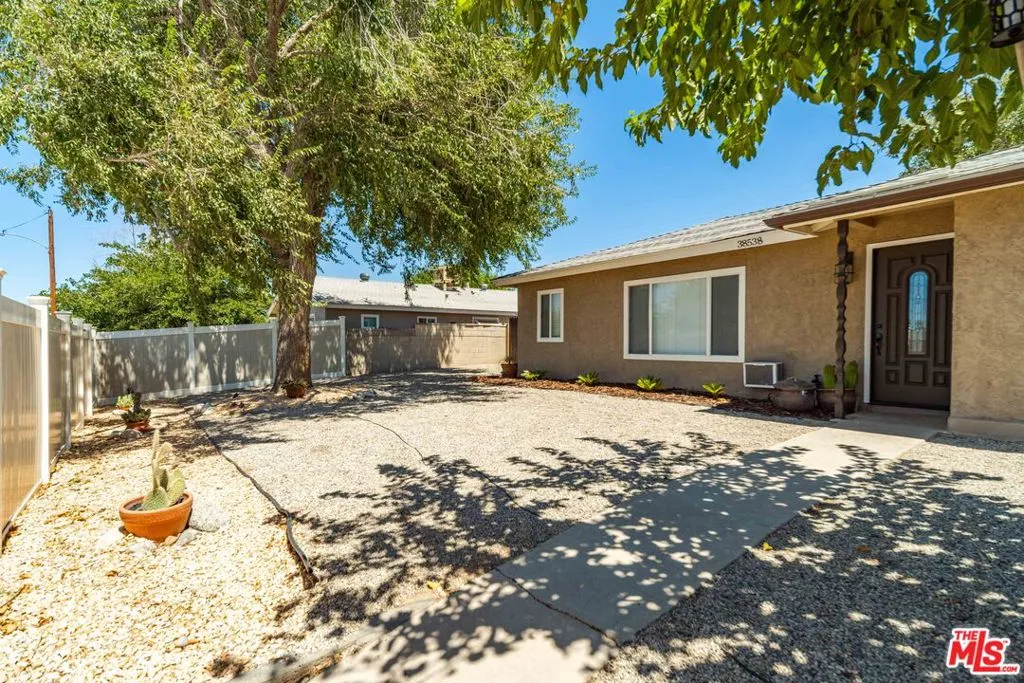 38538 30th Street, Palmdale, California 93550 — photo 4