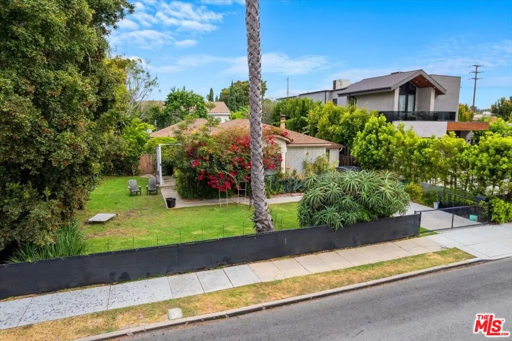 1365 Palms Boulevard, Los Angeles, California 90291 — photo 5