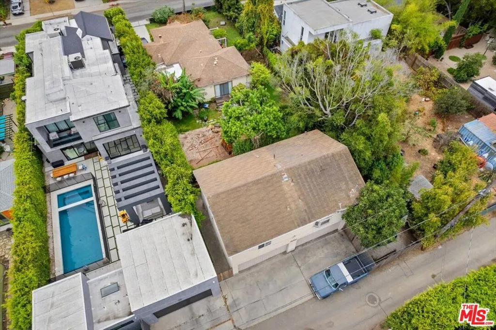 1365 Palms Boulevard, Los Angeles, California 90291 — photo 4