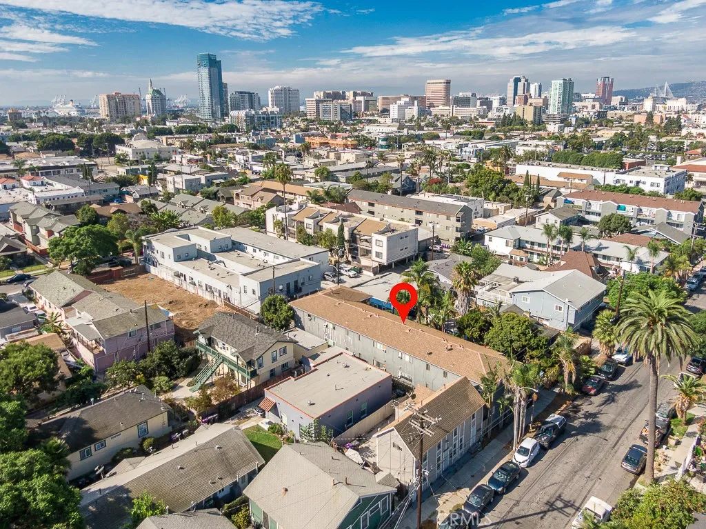 1056 E 6th Street, Long Beach, California 90802 — photo 4
