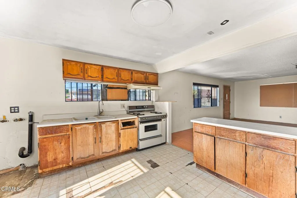 3328 Winter Street, Los Angeles, California 90063 — photo 4