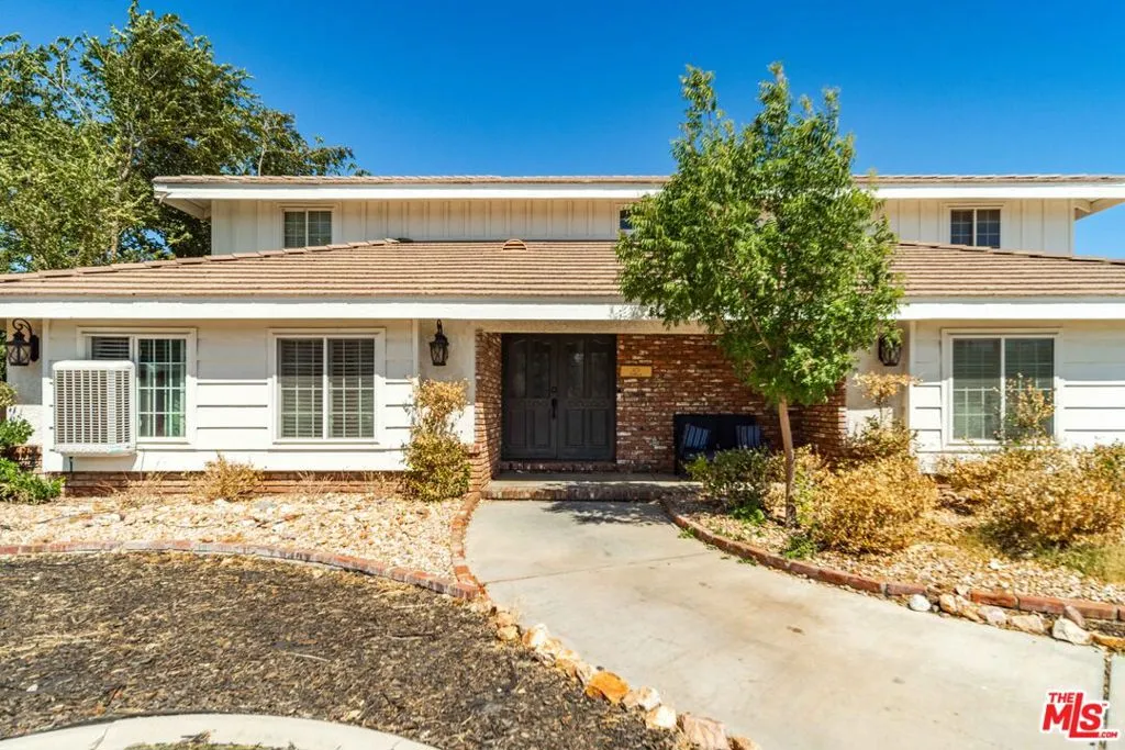 42706 20th Street, Lancaster, California 93534 — photo 4