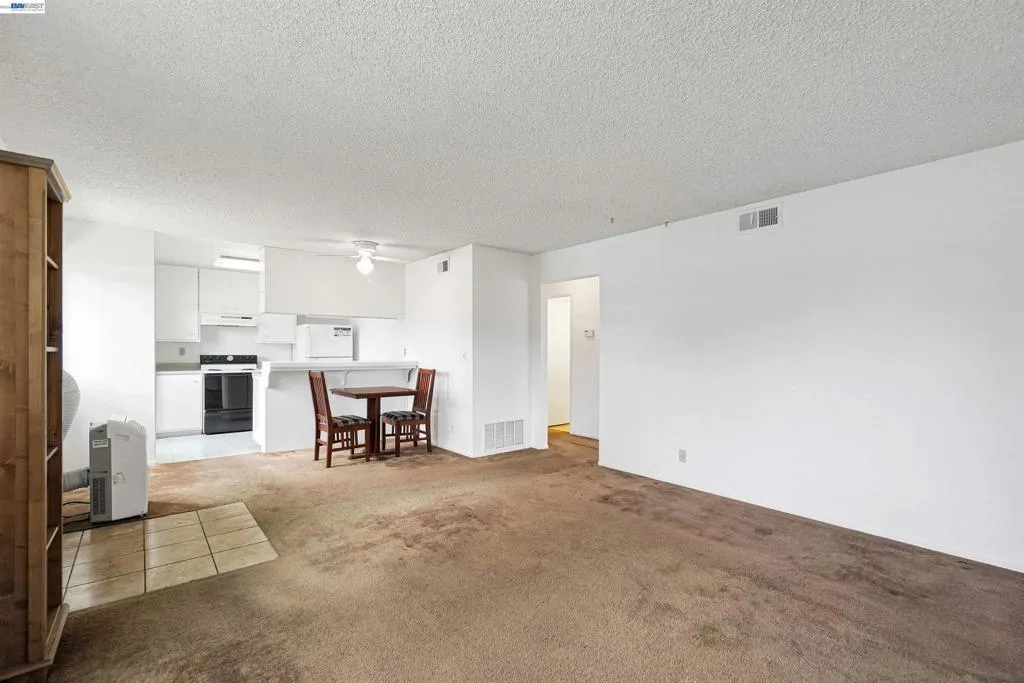 34812 Starling Dr 1, Union City, California 94587 — photo 4