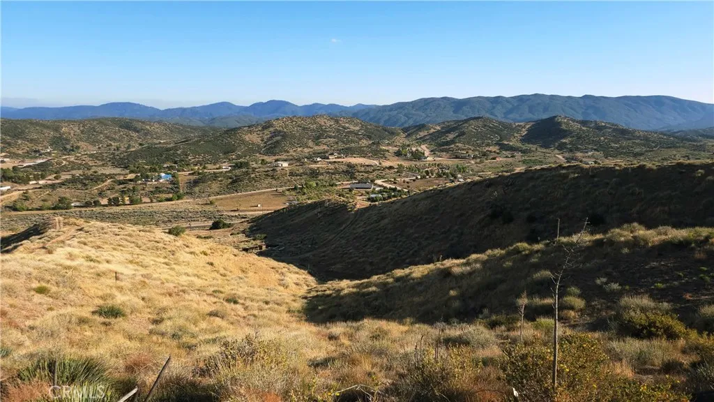 21 Summit Valley Rd