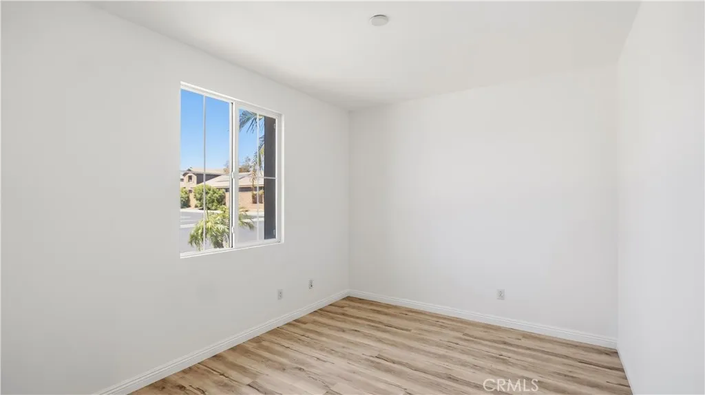 7911 Sea Salt Avenue, Fontana, California 92336 — photo 4