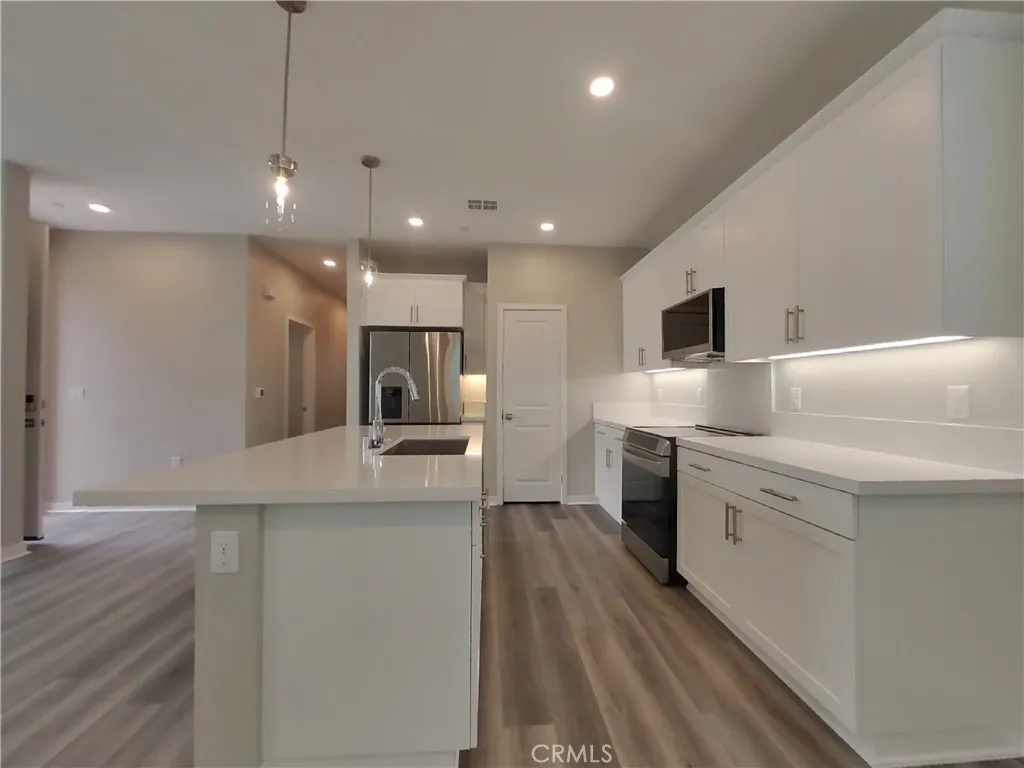 1735 Lorraine Drive 2, Corona, California 92882 — photo 5