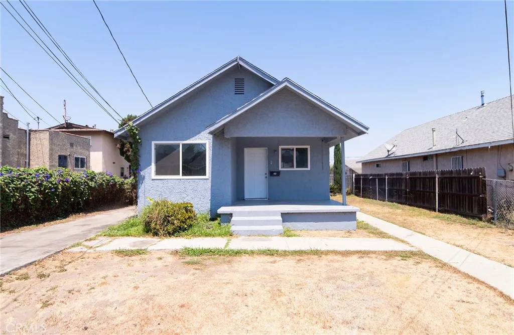 1035 W 107th, Los Angeles, California 90044 — photo 5
