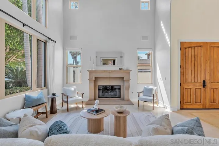 Den/Family/Great Room