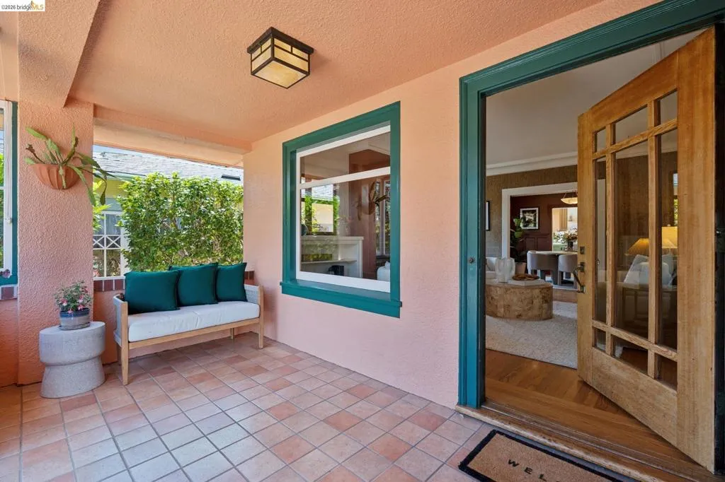 1170 Colusa Ave, Berkeley, California 94707 — photo 4