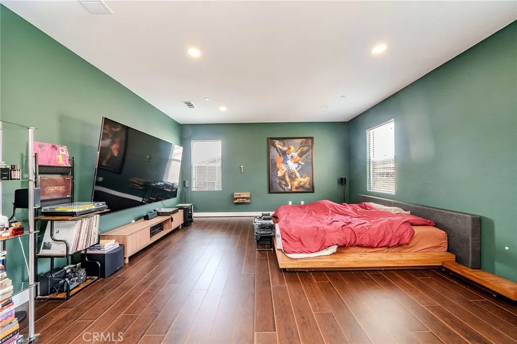 24571 Acadia Drive, Corona, California 92883 — photo 5