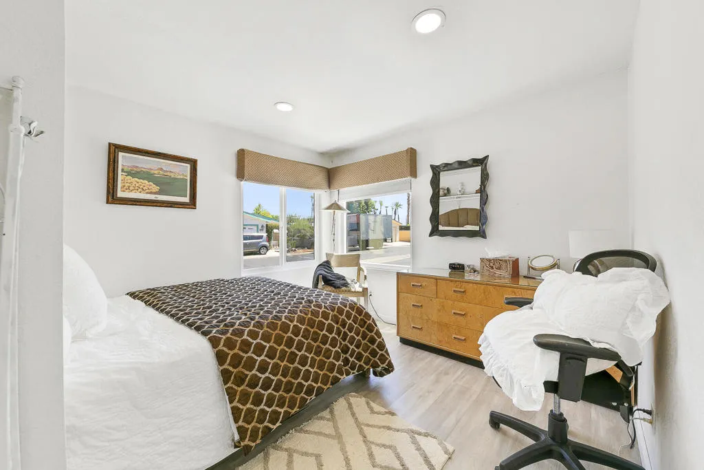 21 BEDROOM MLS 21 BEDROOM MLS