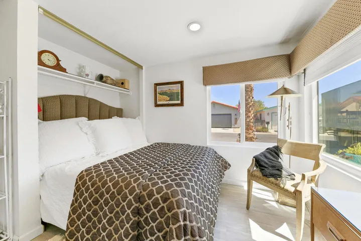 22 BEDROOM MLS