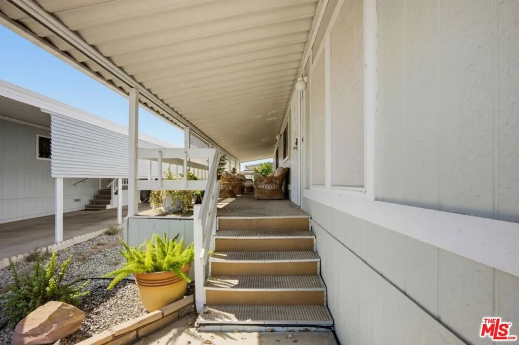 1300 W Menlo Avenue 222, Hemet, California 92543 — photo 4