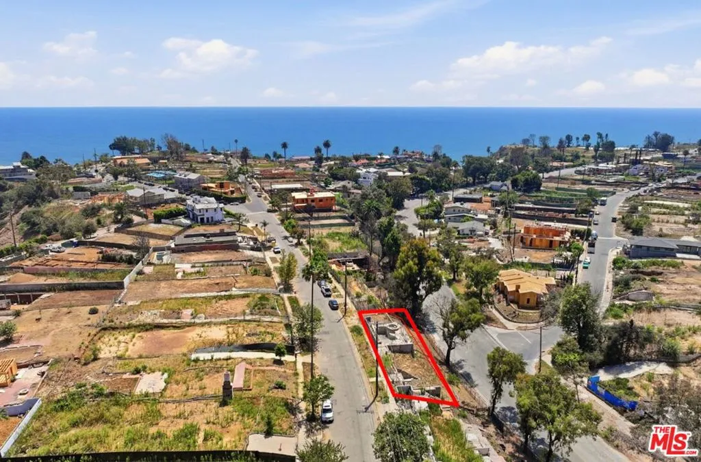 545 N Las Casas Ave