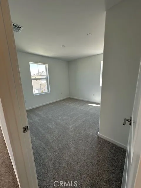 Upstairs bedroom (1 of 2)