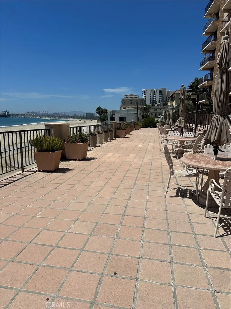 Sun deck that over looks pool area