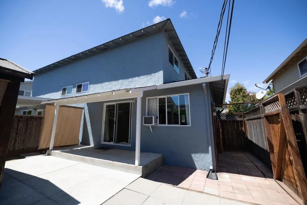 12741276 Flora Avenue, San Jose, California 95117 — photo 5