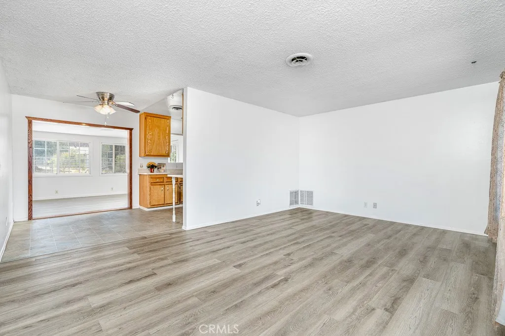 40225 Frances Lane, Hemet, California 92543 — photo 4