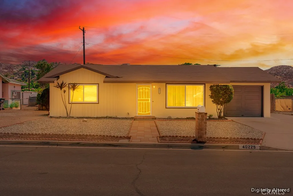 40225 Frances Ln