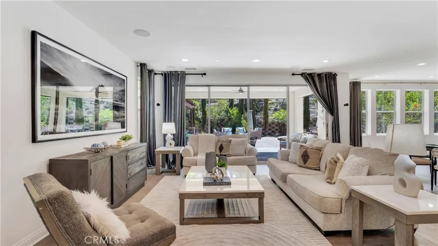 Indoor-outdoor living