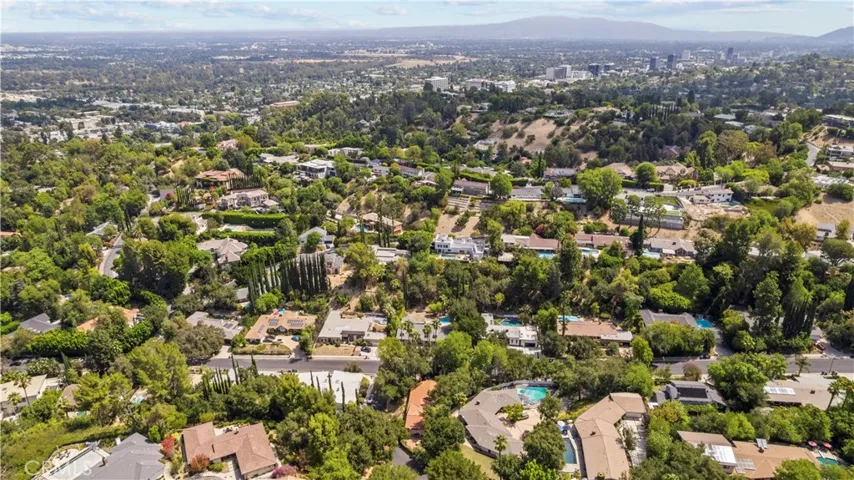 4444 Rochelle Place, Encino, California 91316 — photo 5