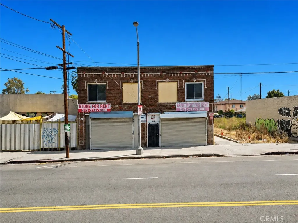 1611 -1615 E Cesar E Chavez Ave