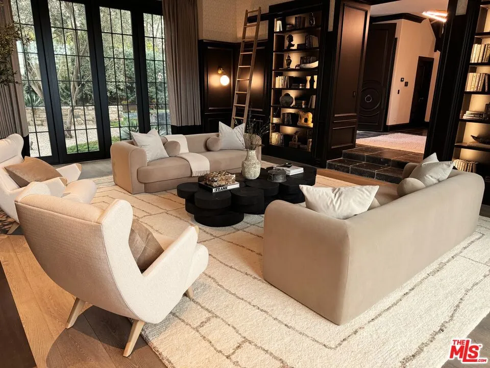 888 Toulon Drive, Pacific Palisades, California 90272 — photo 5