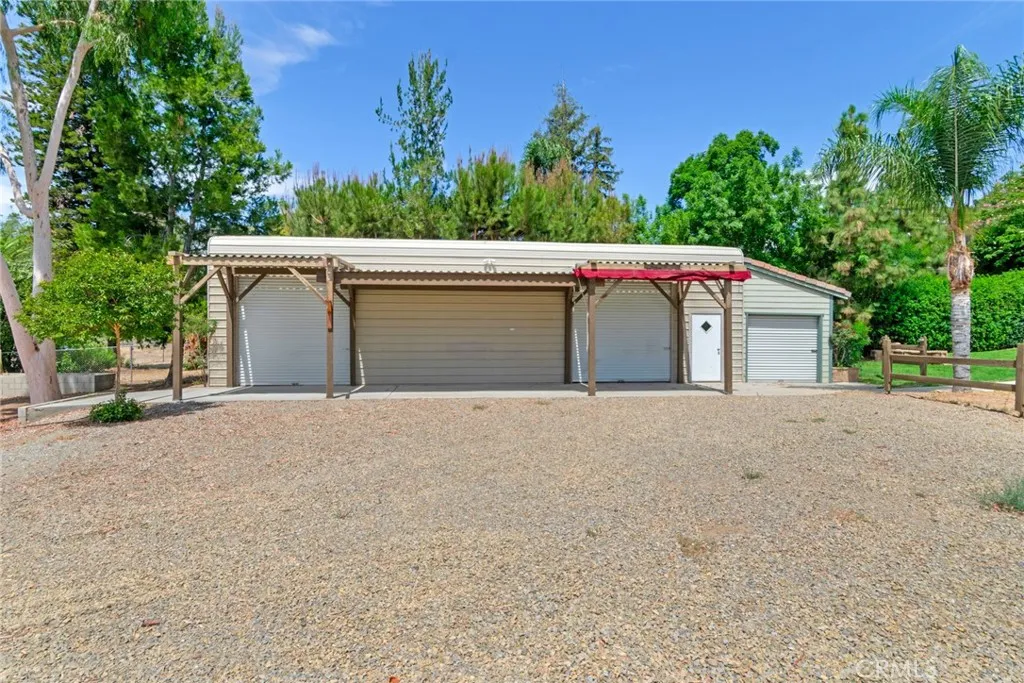 2886 Mcallister, Riverside, California 92503 — photo 4