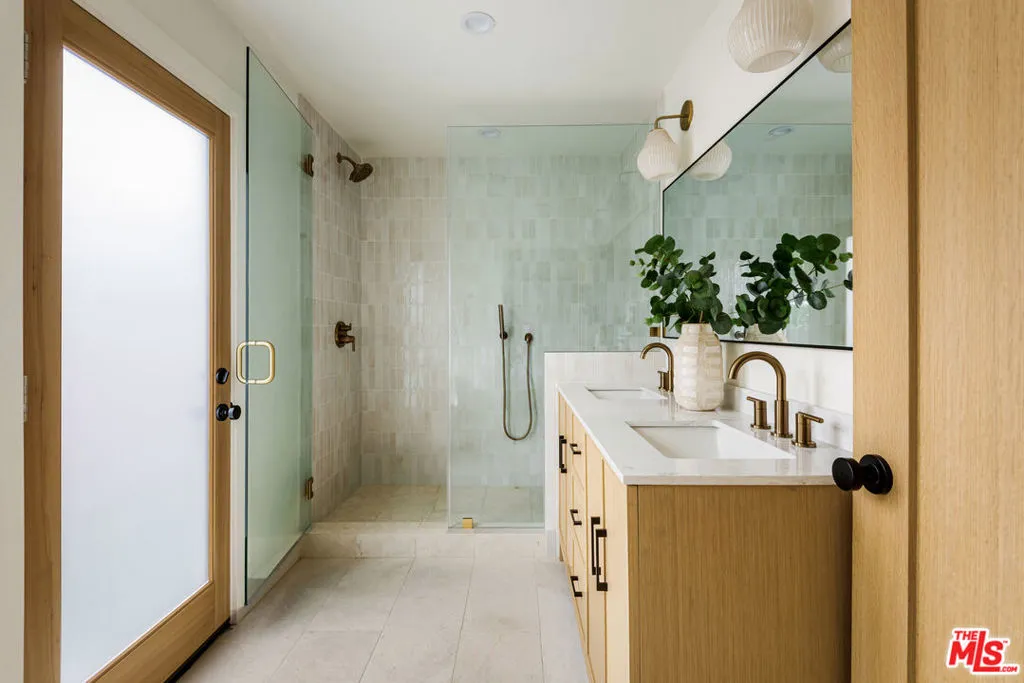 11840 Juniette Street, Los Angeles, California 90230 — photo 4
