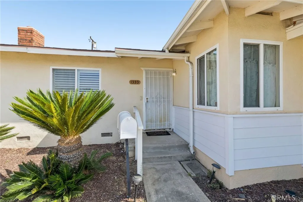 1333 E Monroe, Orange, California 92867 — photo 4