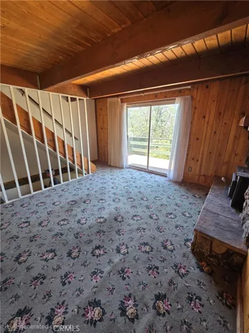 33460 Lakeview Dr, Running Springs, California 92382 — photo 4